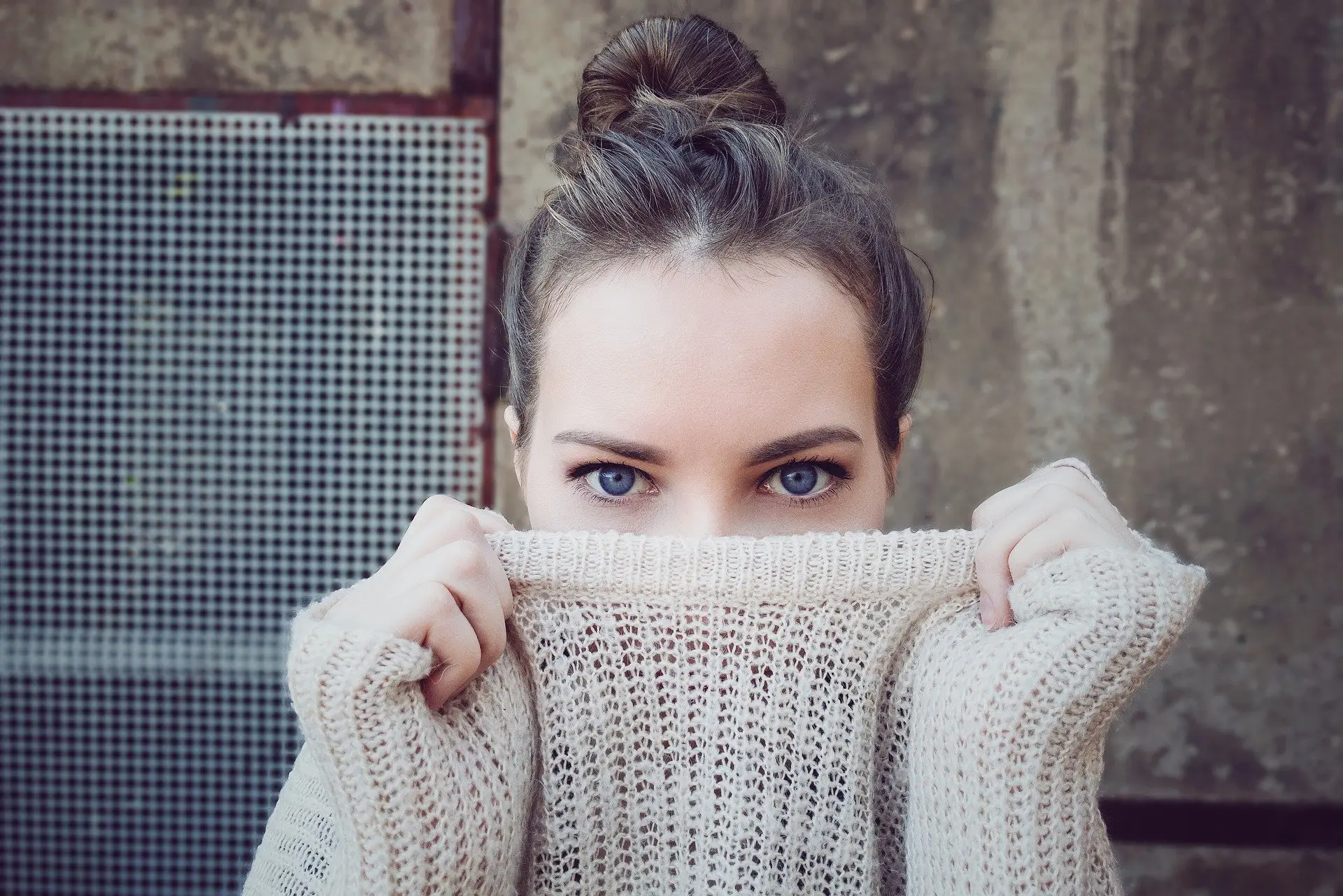 Read more about the article THE EASIEST WAY TO BREAK OUT